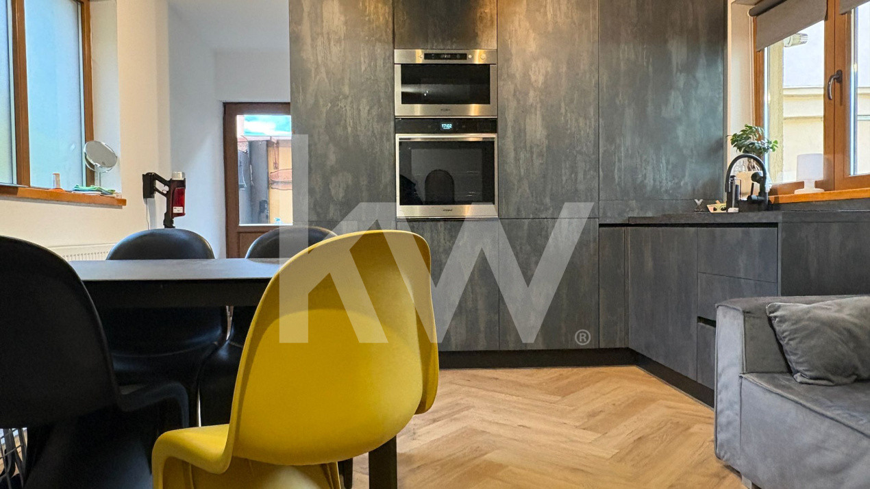 Casă modernă de vânzare – Brașov, Str. Colonel Buzoianu 