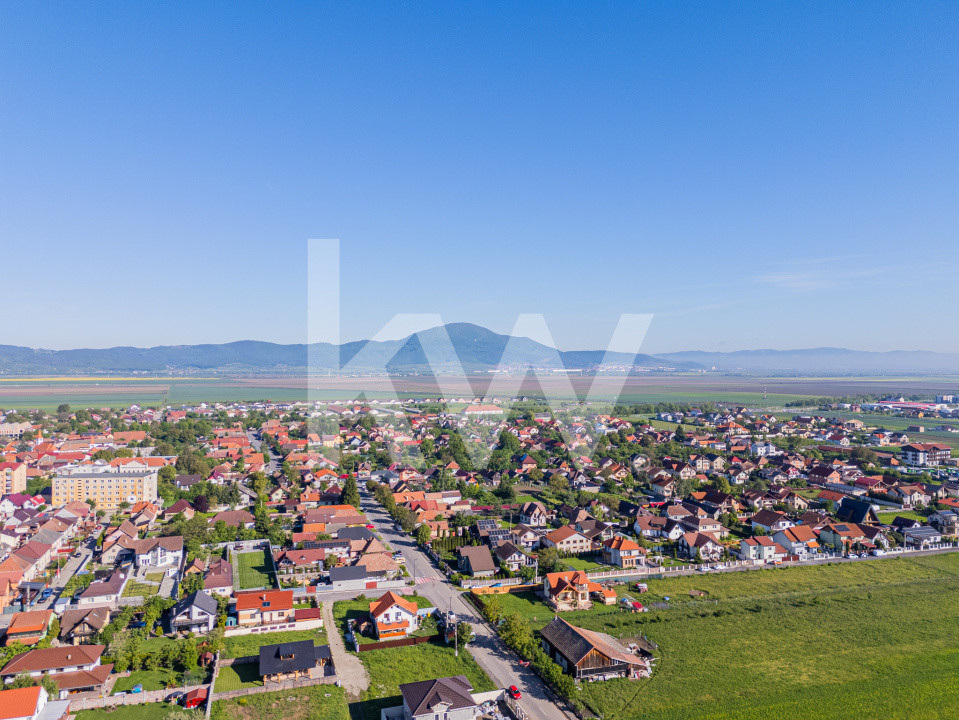 Teren pentru construcții în Cristian, cu potențial imens