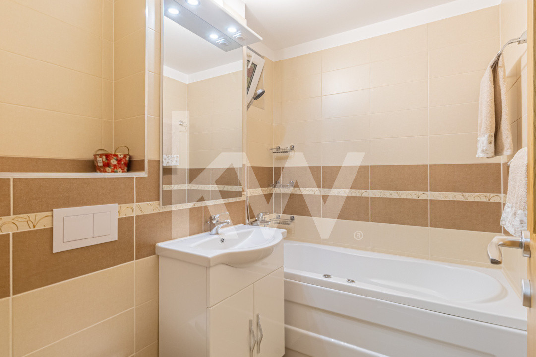 Apartament 3 camere cu priveliste, Tractorul