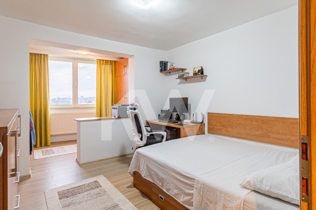 Apartament 3 camere cu priveliste, Tractorul