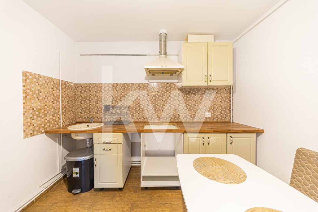 Proprietate versatilă cu 2 case și garsonieră în Hărman, locuință sau investiție