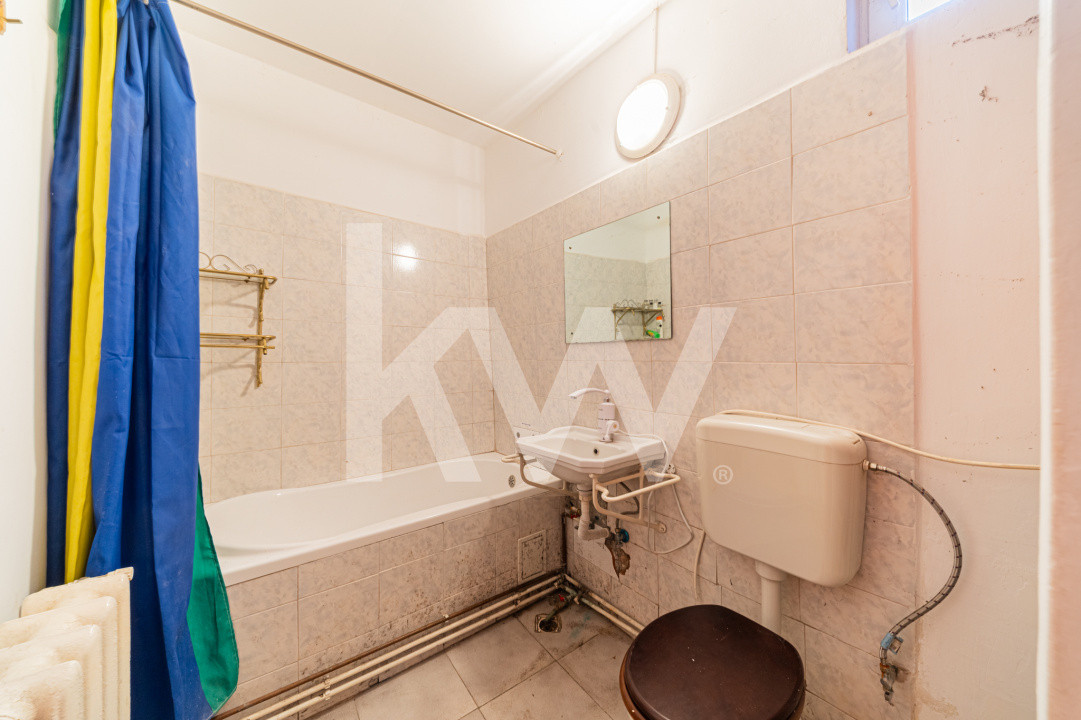 Proprietate versatilă cu 2 case și garsonieră în Hărman, locuință sau investiție