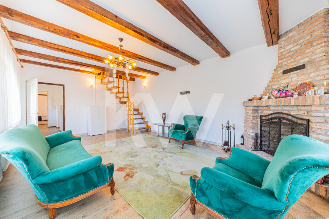 Proprietate versatilă cu 2 case și garsonieră în Hărman, locuință sau investiție