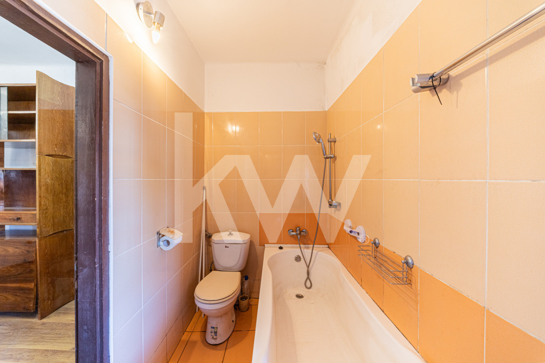 Proprietate versatilă cu 2 case și garsonieră în Hărman, locuință sau investiție