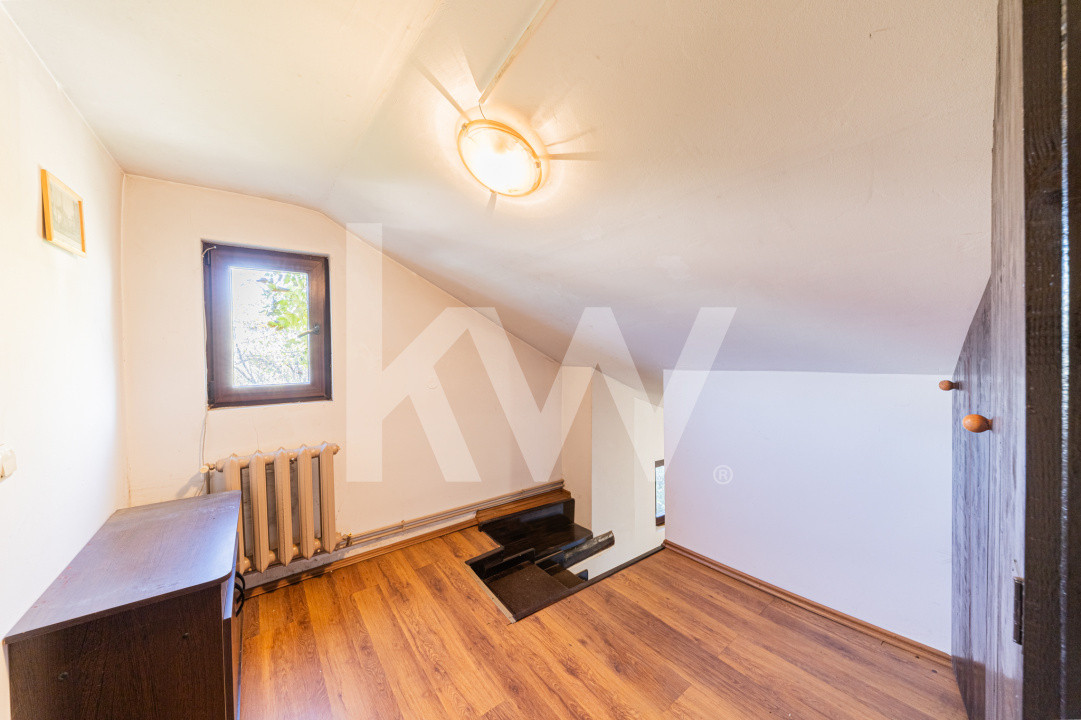 Proprietate versatilă cu 2 case și garsonieră în Hărman, locuință sau investiție