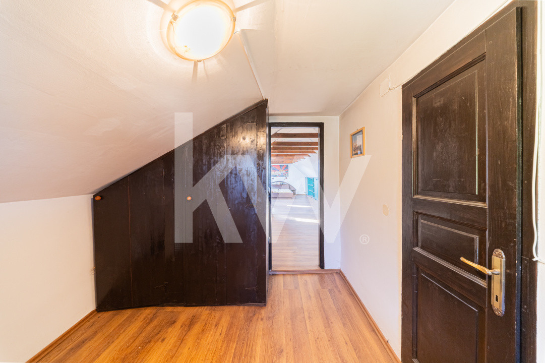 Proprietate versatilă cu 2 case și garsonieră în Hărman, locuință sau investiție