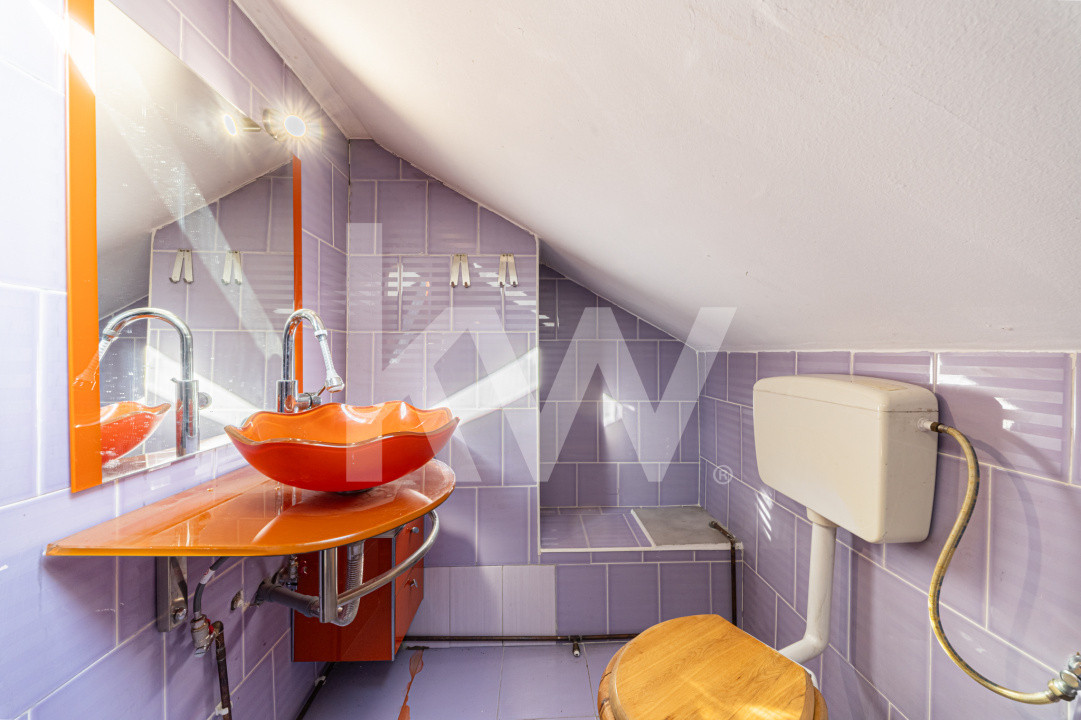 Proprietate versatilă cu 2 case și garsonieră în Hărman, locuință sau investiție