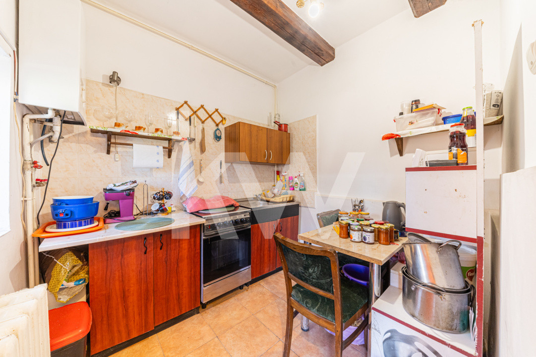 Proprietate versatilă cu 2 case și garsonieră în Hărman, locuință sau investiție