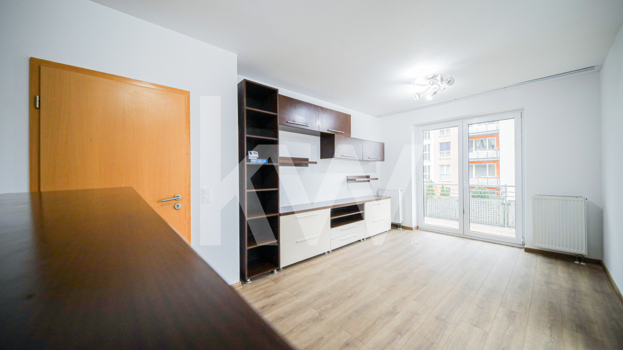 🏡 Apartament de vânzare – Brașov, Strada Graurului (loc de parcare + boxa)