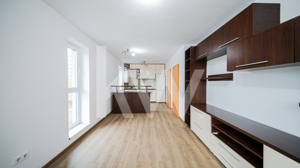 🏡 Apartament de vânzare – Brașov, Strada Graurului (loc de parcare + boxa)