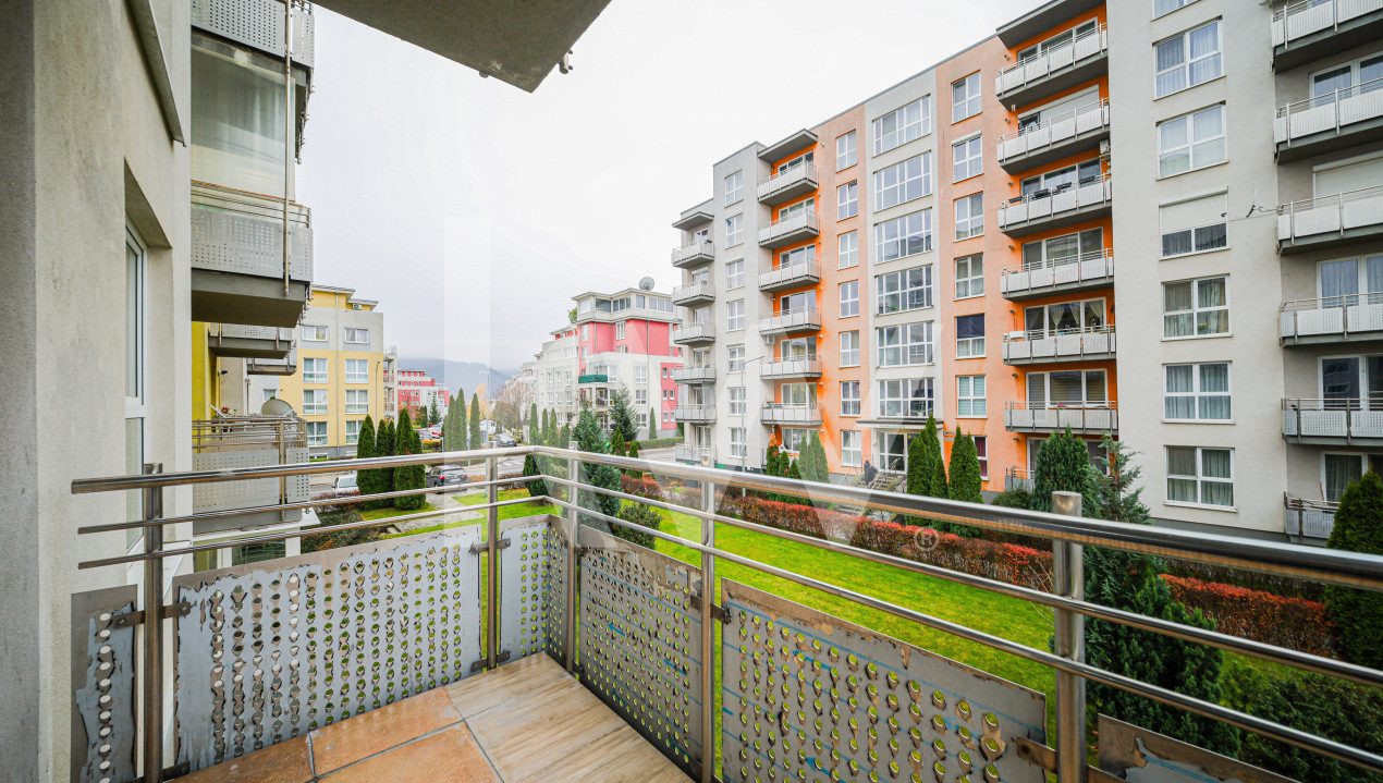 🏡 Apartament de vânzare – Brașov, Strada Graurului (loc de parcare + boxa)