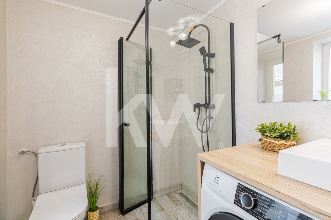 Oază de Eleganță în Inima Brașovului – Apartament de Vanzare, Str. Lungă nr. 90