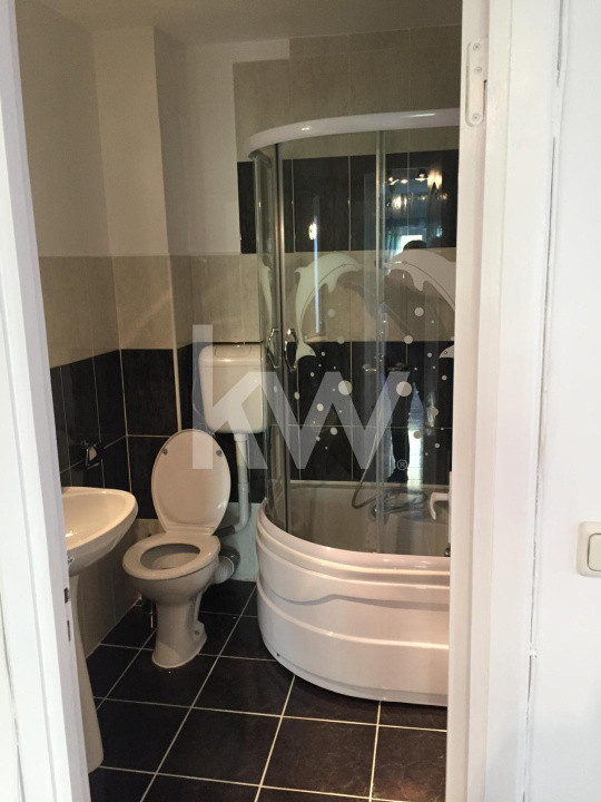 Apartament cu 3 camere in Racadau 