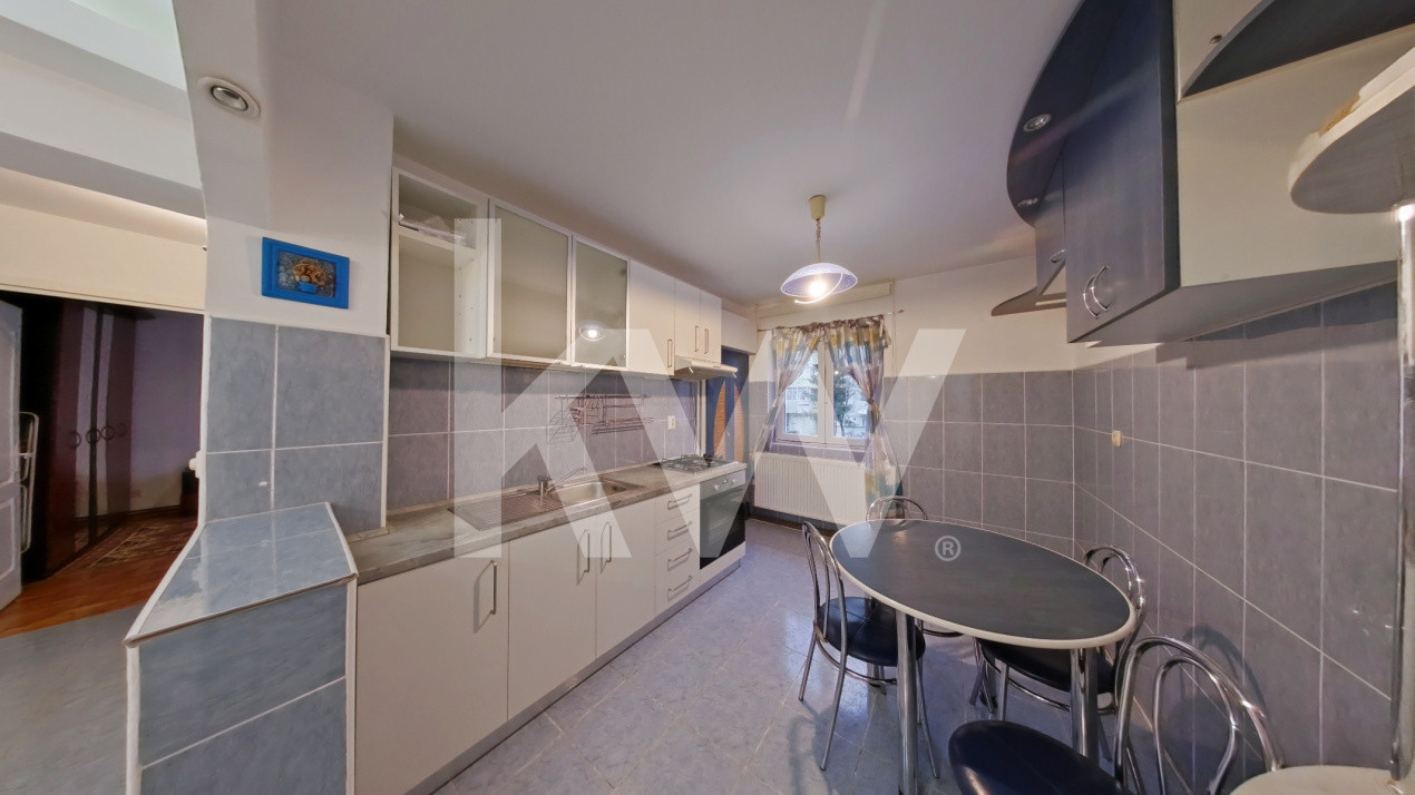 Oportunitate! Apartament cu 3 camere, 2 bai - Racadau / vis-a-vis de Magnolia