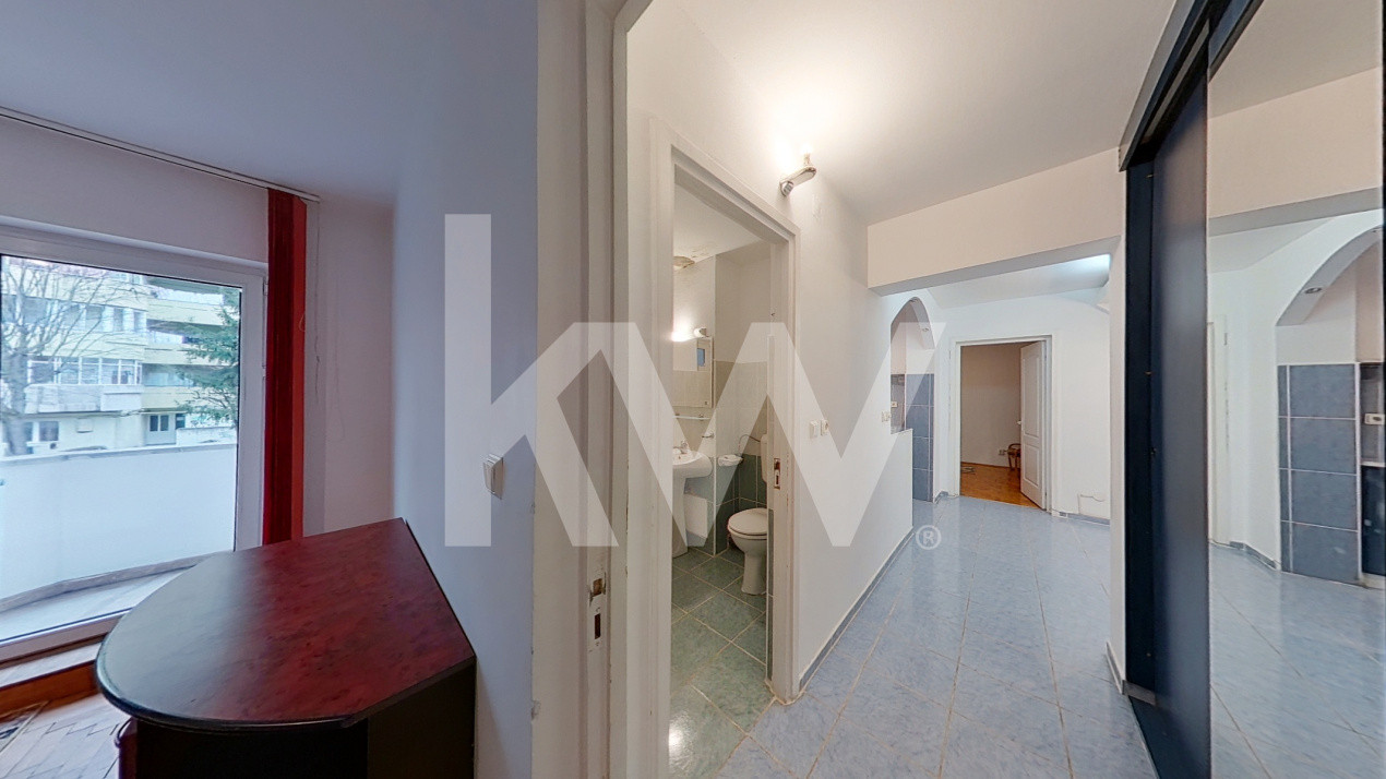 Oportunitate! Apartament cu 3 camere, 2 bai - Racadau / vis-a-vis de Magnolia