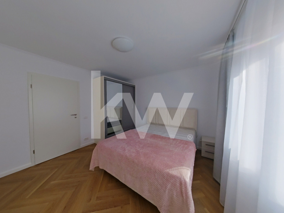 Apartament 3 camere decomandat, lux, renovat integral, prima închiriere, Brașov