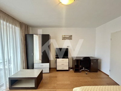 Garsoniera disponibila imediat, loc de parcare privat