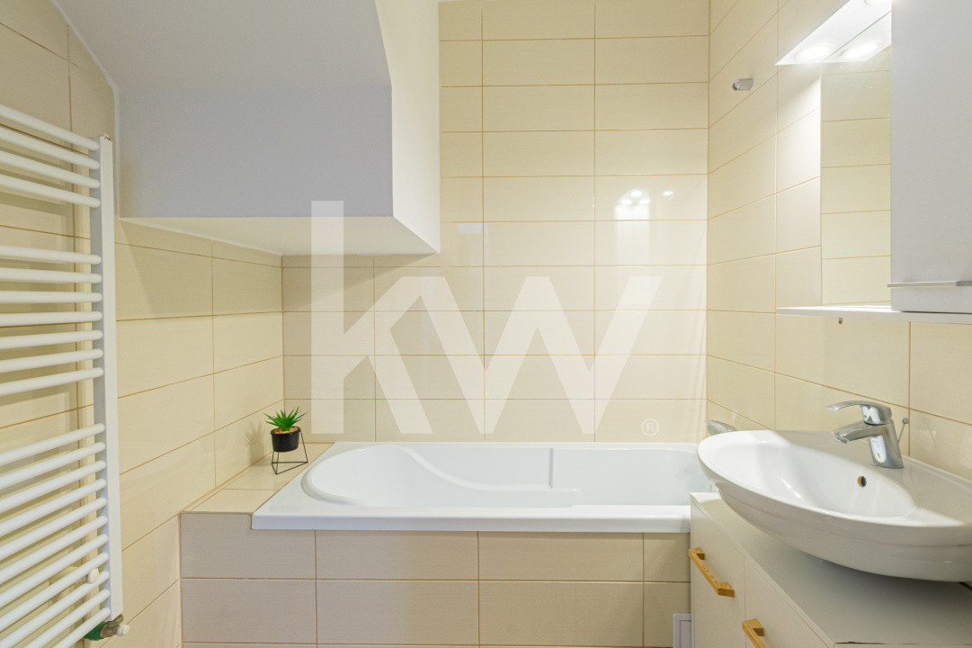 OCAZIE UNICĂ ÎN BRAȘOV | 3 camere pe doua etaje | loc de parcare și boxă