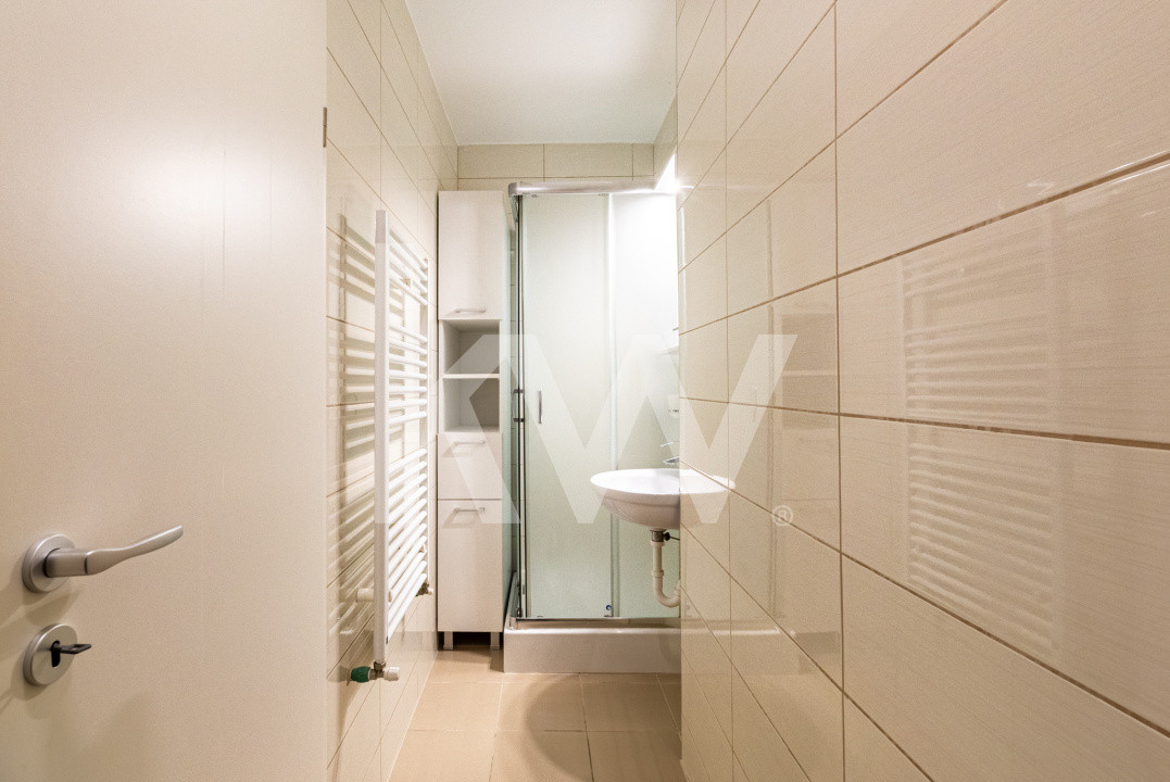 OCAZIE UNICĂ ÎN BRAȘOV | 3 camere pe doua etaje | loc de parcare și boxă