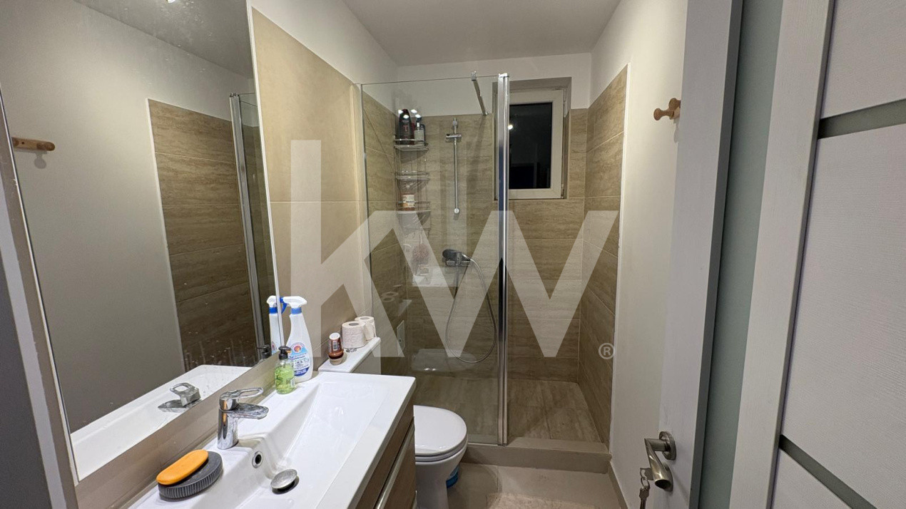 De inchiriat, apartament utilat si mobilat cu 3 camere in zona Wharte!