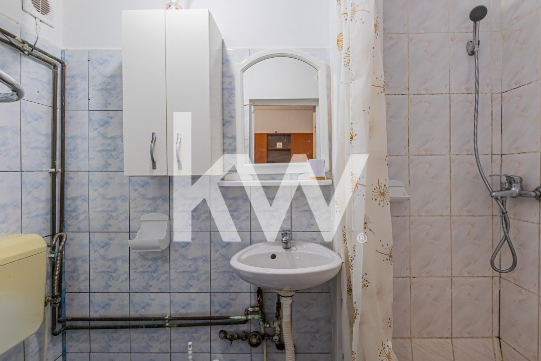 Camera de camin | etaj intermediar