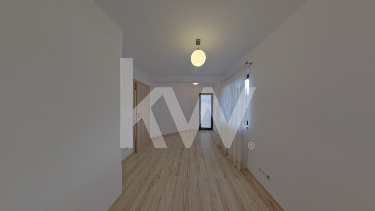 Casa individuala cu gradina si garaj, Cristian