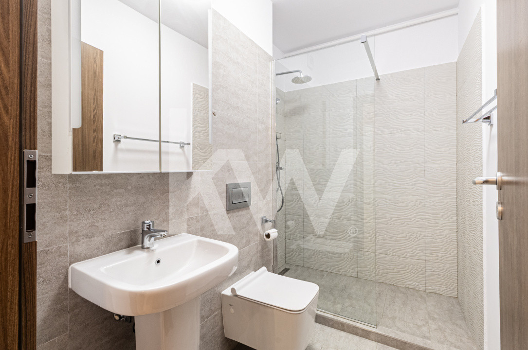 Apartament modern, 3 camere, garaj subteran - Racadau