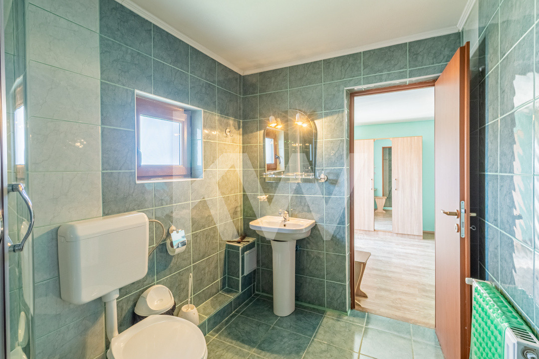 Casă de vânzare multifuncțională în Râșnov cu Potențial Turistic | Comision 0%