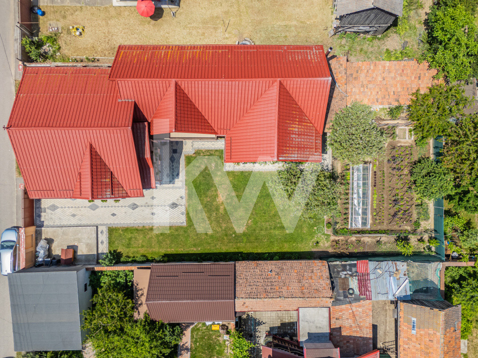 Casă de vânzare multifuncțională în Râșnov cu Potențial Turistic | Comision 0%