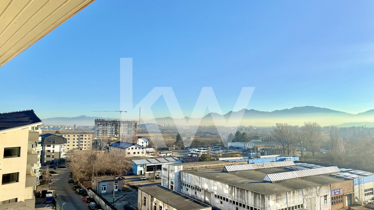 Spațiu de birouri 150 mp | Zona Tractorul | Compartimentat | Balcon mare 