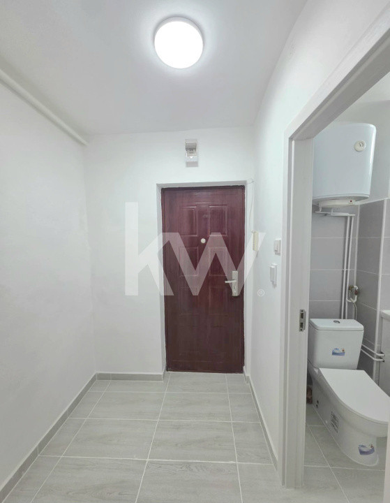 Garsoniera de vânzare | Noua | etaj intermediar 