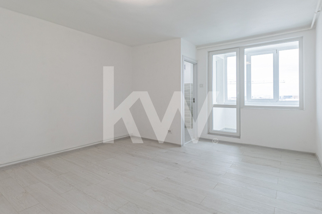 Garsoniera de vânzare | etaj intermediar 