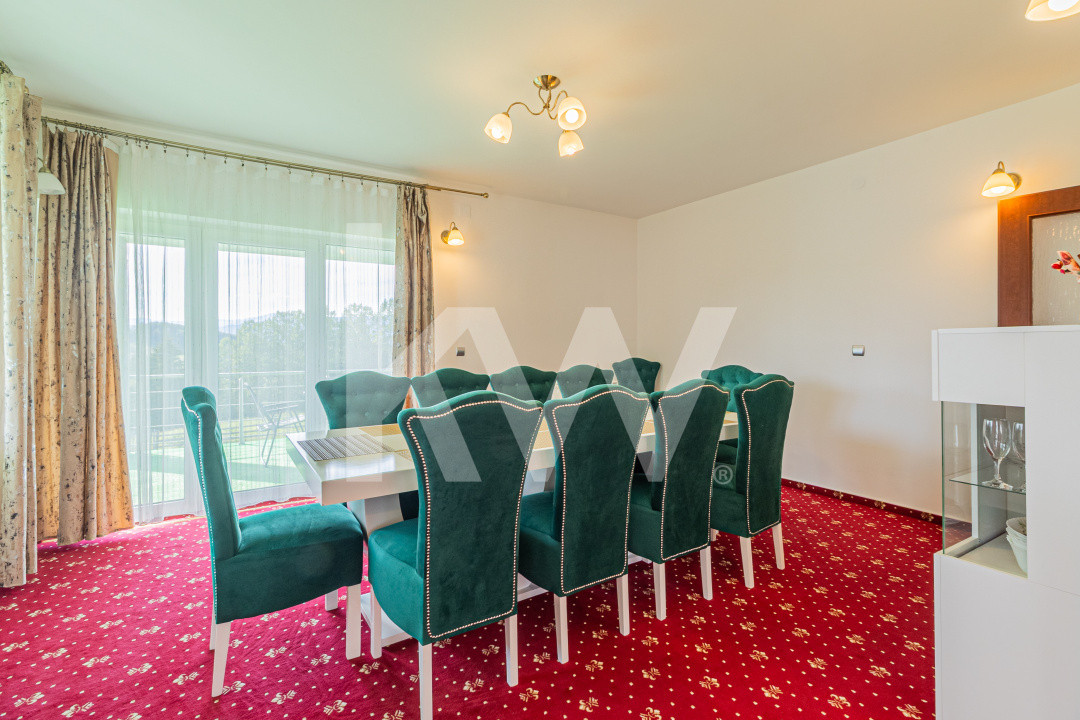 Casă de vânzare Fundata ,ideală pensiune, Comision 0%