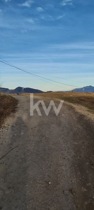 Teren de vanzare Sirnea- Comision 0%