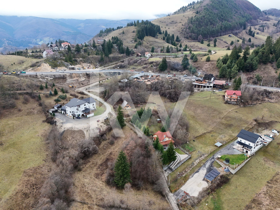 Teren intravilan–zonă turistică Piatra Craiului, Dâmbovicioara!