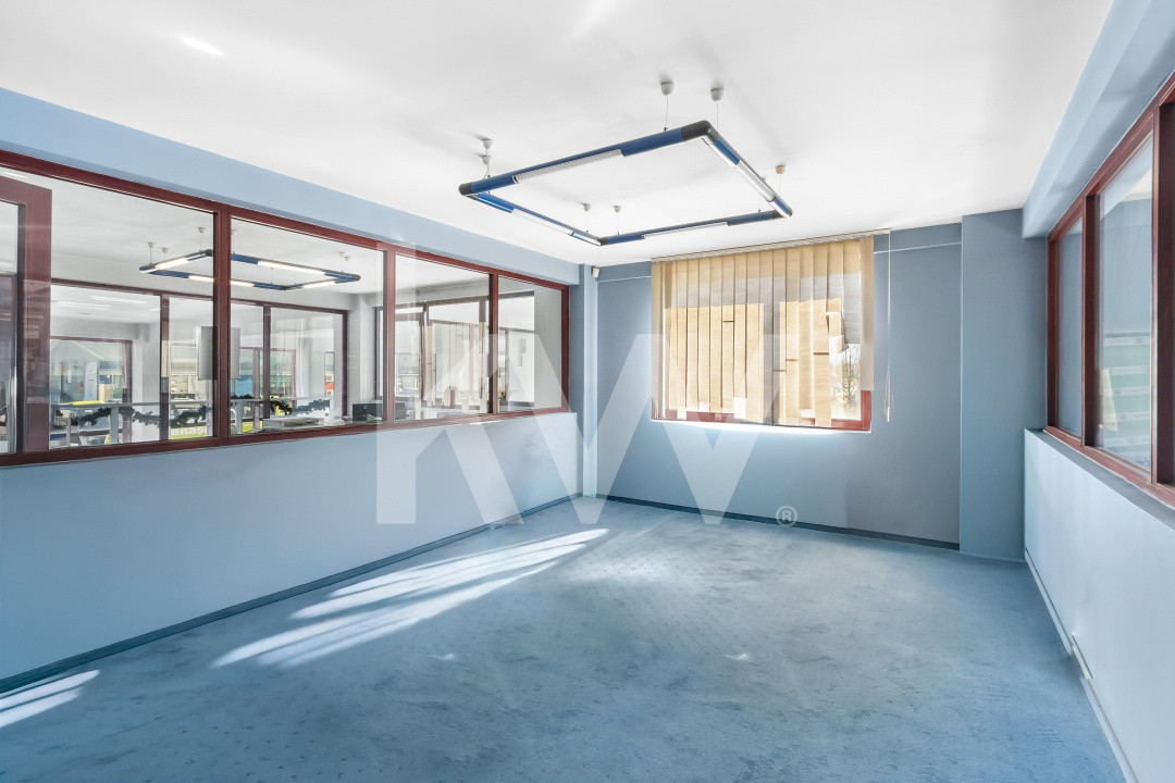 Spațiu comercial – Showroom & Birouri – Calea Feldioarei - DN13