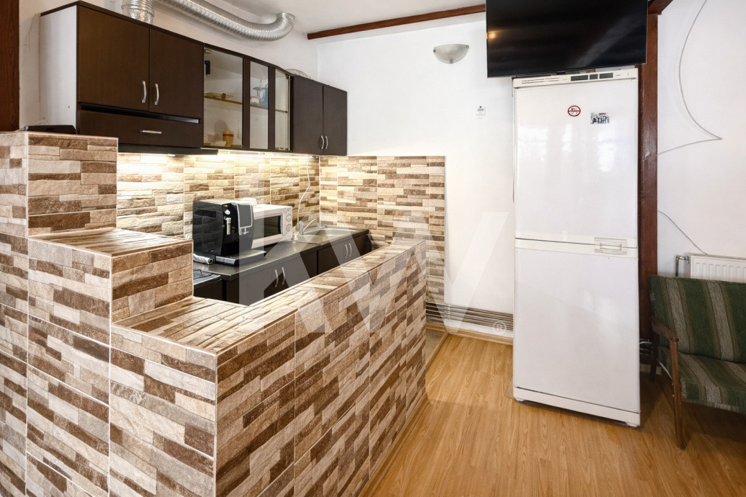 Garsonieră / cameră cu baie proprie - Zona Carierei