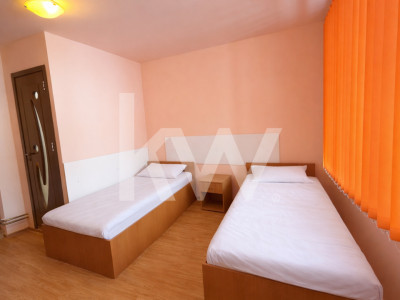 Garsonieră / cameră cu baie proprie - Zona Carierei