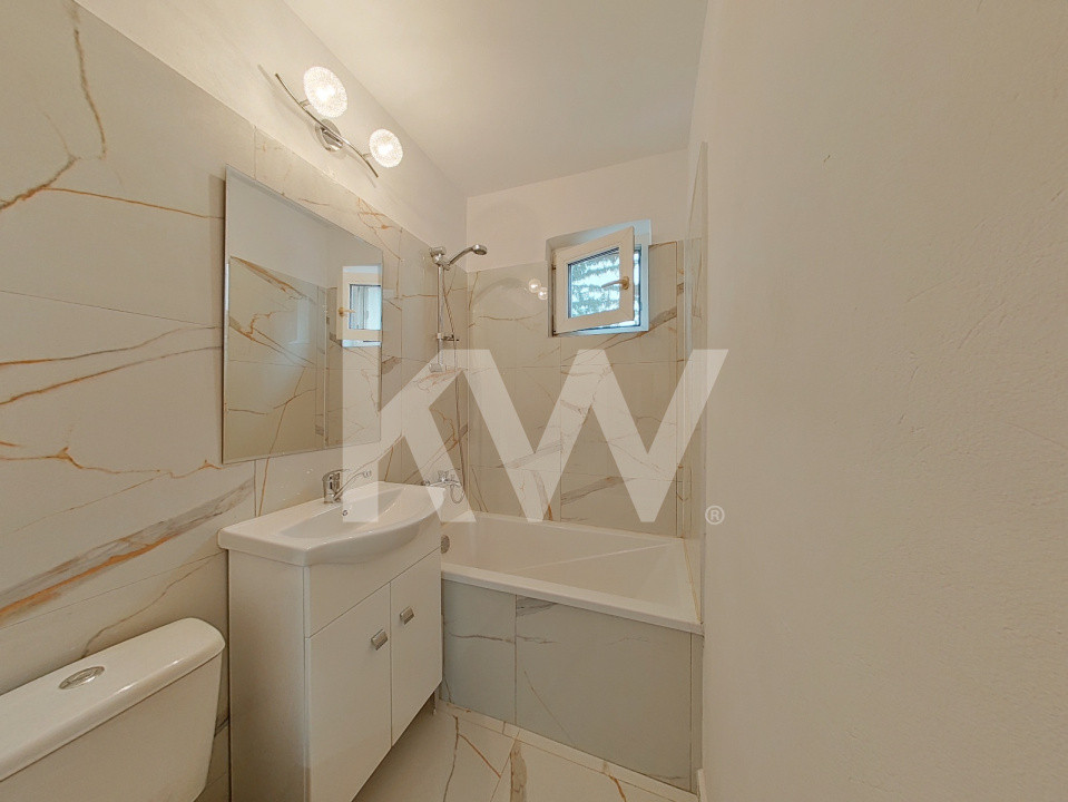  Închiriere apartament cu 3 camere - strada Avram Iancu