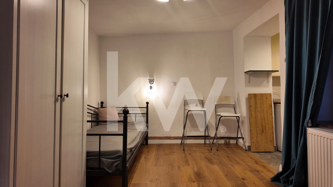 Închiriere garsonieră mobilată și utilată - Strada Postăvarului, Centrul Istoric