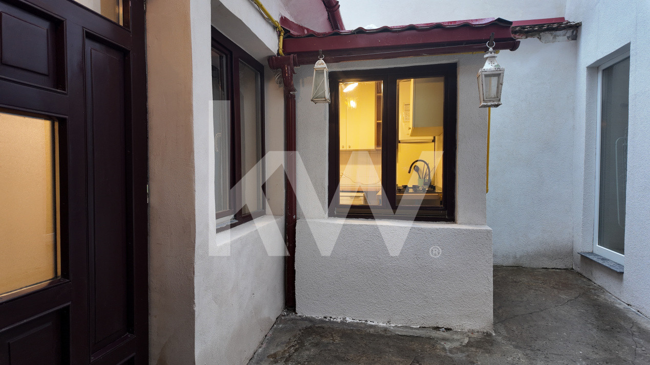 Închiriere garsonieră mobilată și utilată - Strada Postăvarului, Centrul Istoric