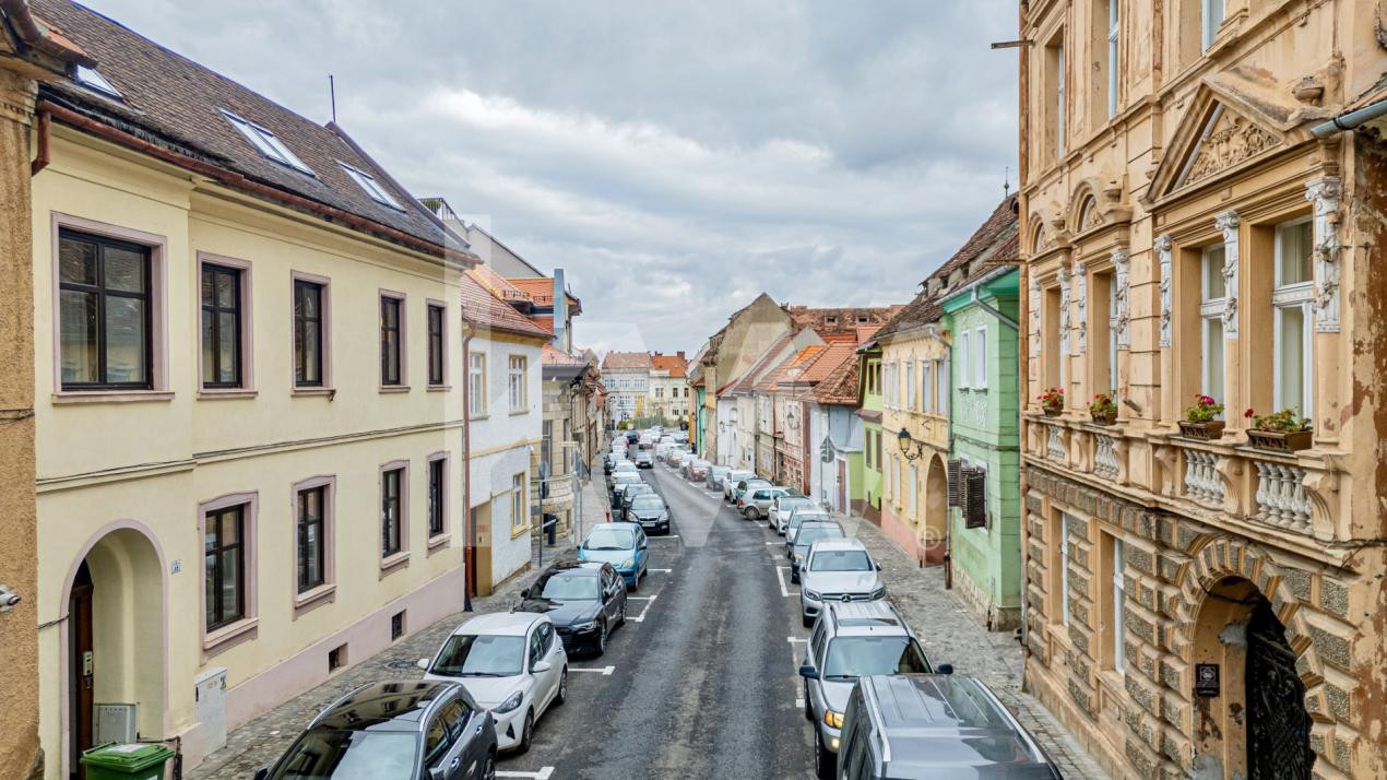 Apartament de poveste în inima Brașovului – 2 camere, 90 mp utili, Ultracentral