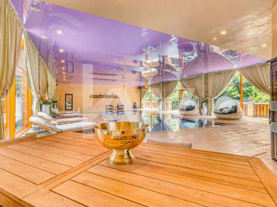 Vilă spectaculoasă lângă Castelul Bran cu piscină și cramă COMISION 0%