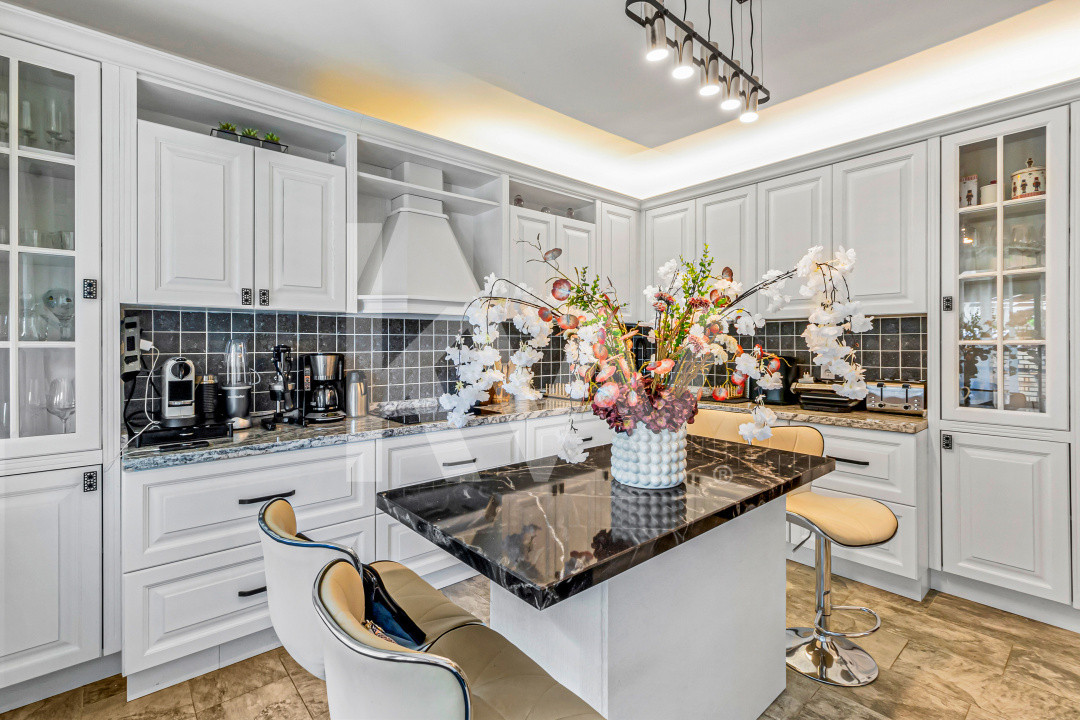 Vilă de lux în Bran | SPA complet, sală cinema, râu privat, lângă Castel