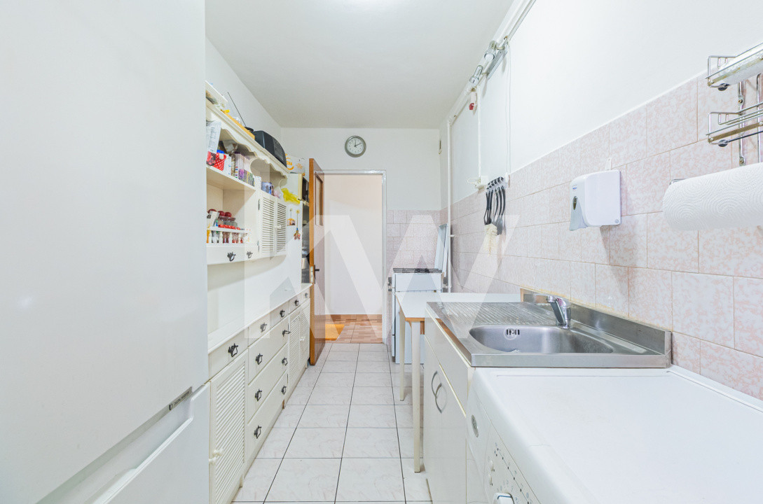 Apartament cu 3 Camere I Zona atractiva - Astra, Brasov