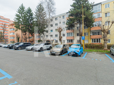 Apartament cu 3 Camere I Zona atractiva - Astra, Brasov