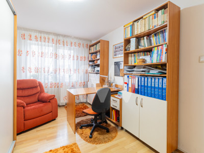 Apartament cu 3 Camere I Zona atractiva - Astra, Brasov