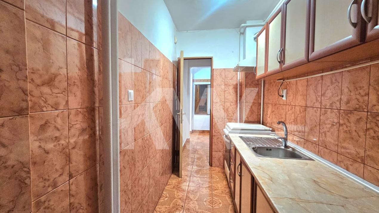 Garsoniera decomandata I Parcare I Etaj 3/ 4 - Zona Coresi