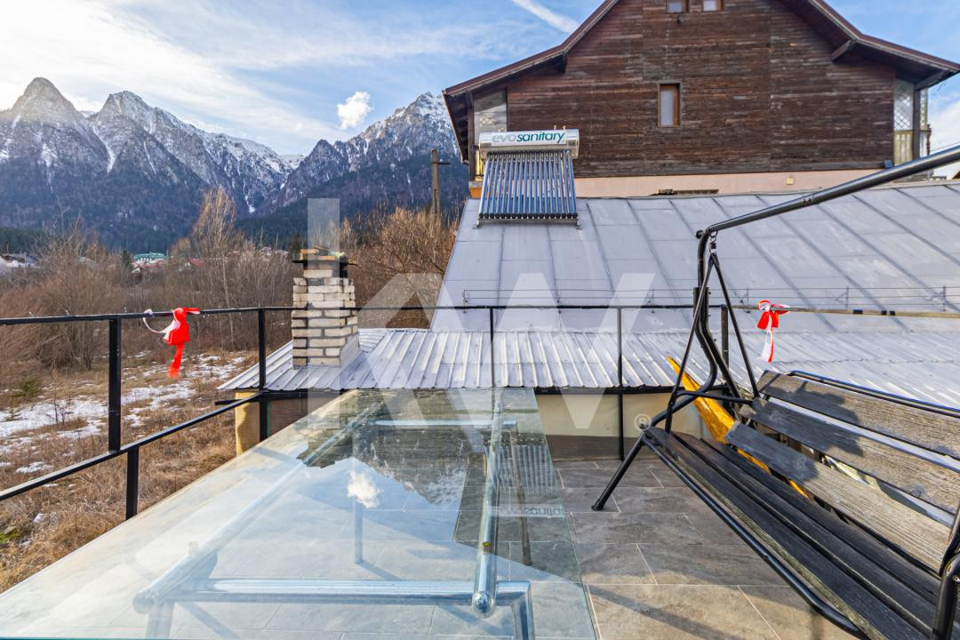 Casă individuală, vedere către Bucegi, la 300 m de Centru, Gară sau Cantacuzino