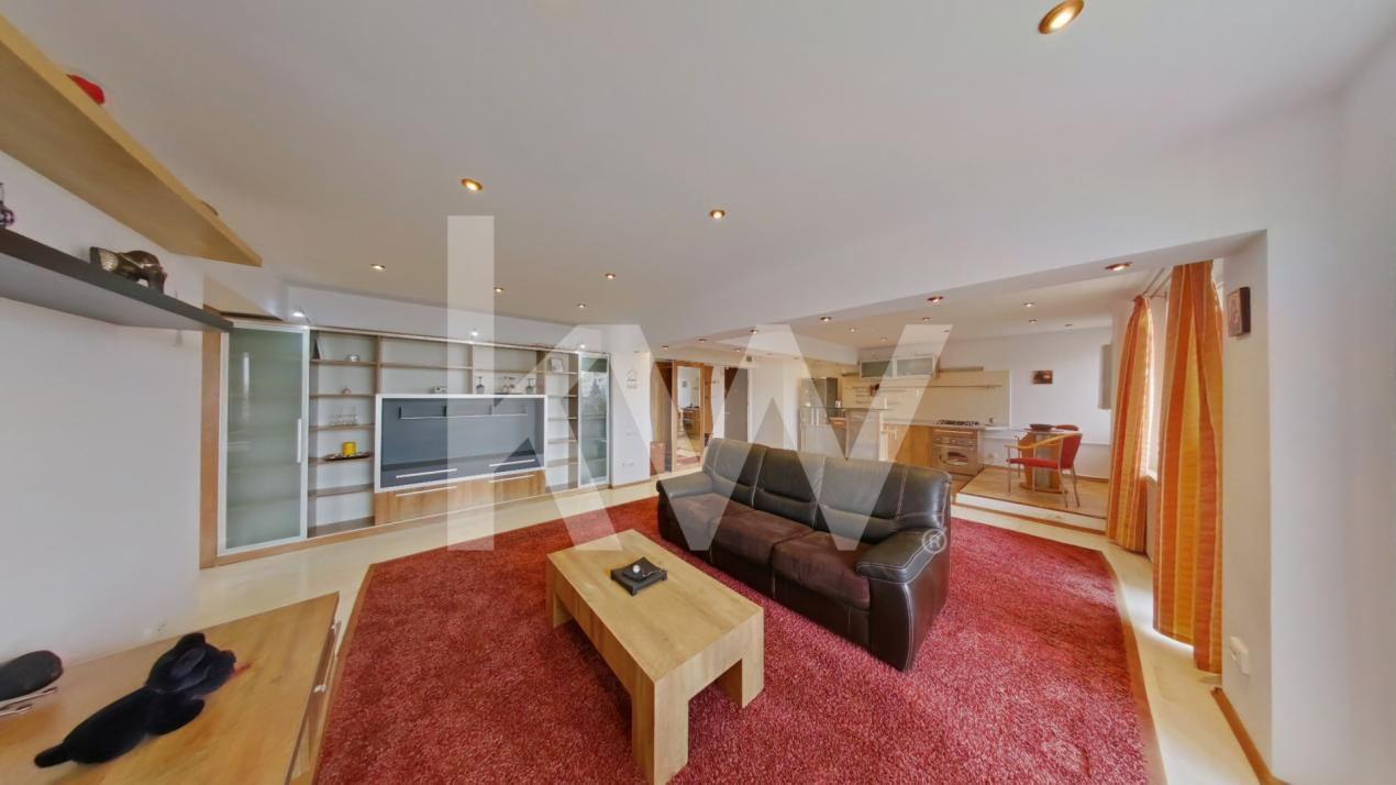 Apartament 2 camere, suprafata generoasa - Centrul Civic